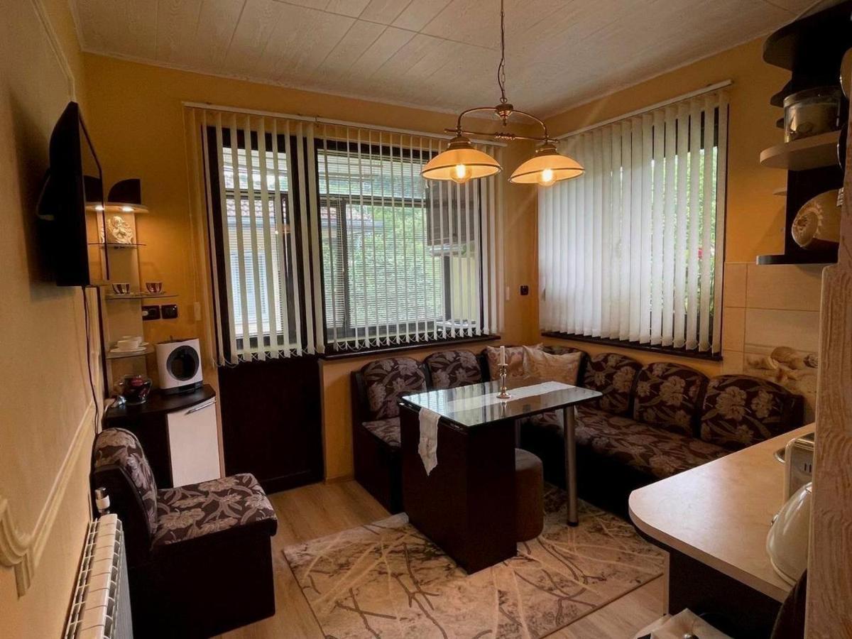 Z-Apartment In Tryavna Exterior photo